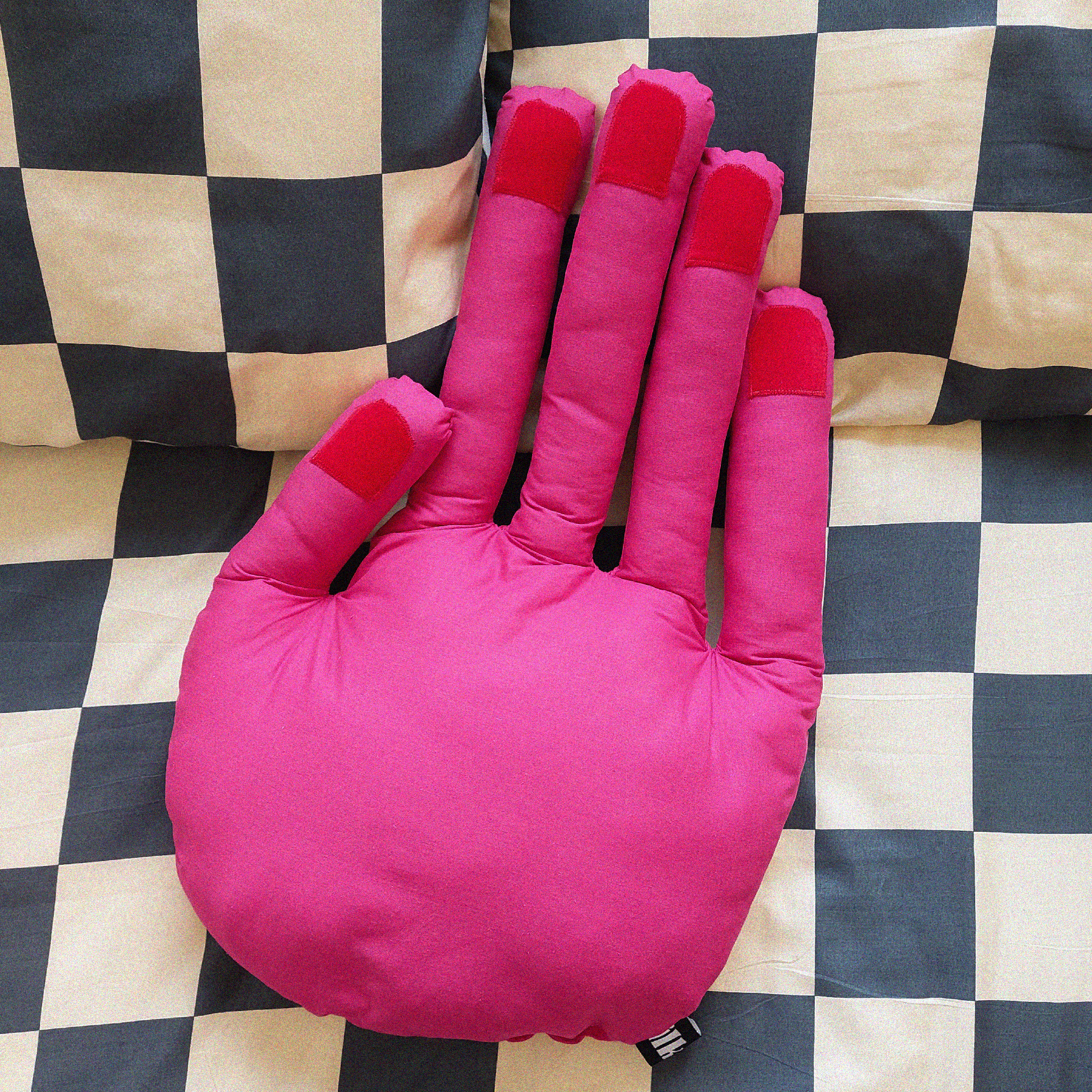 Hand-shaped Cushion